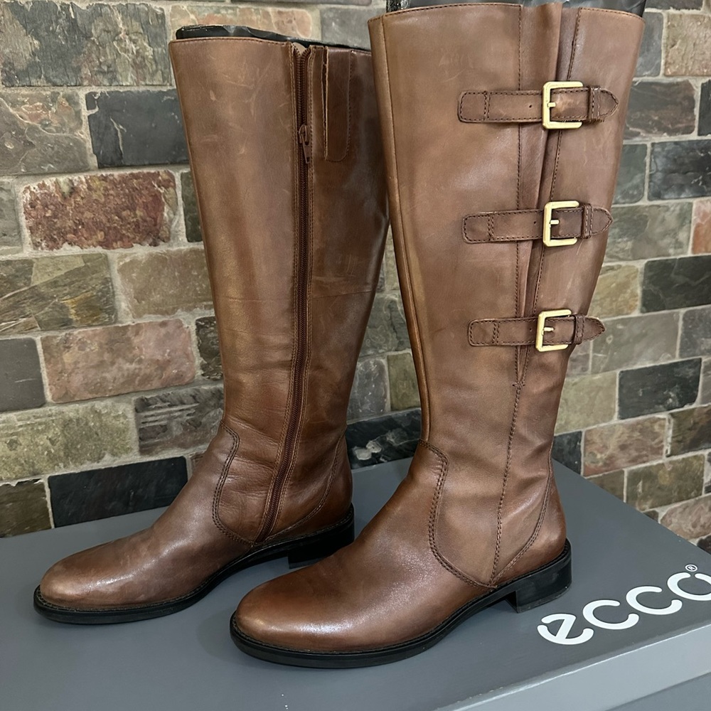 NIB ECCO HOBART LEATHER 3 BUCKLE DETAIL RIDING BOOTS SIZE 37 (6-6.5) MINK BROWN